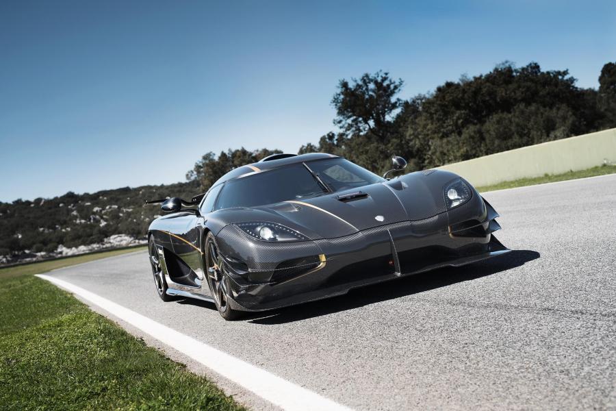  Koenigsegg One:1 (7110) 2014 года  (WW) (фото 1 из 4)